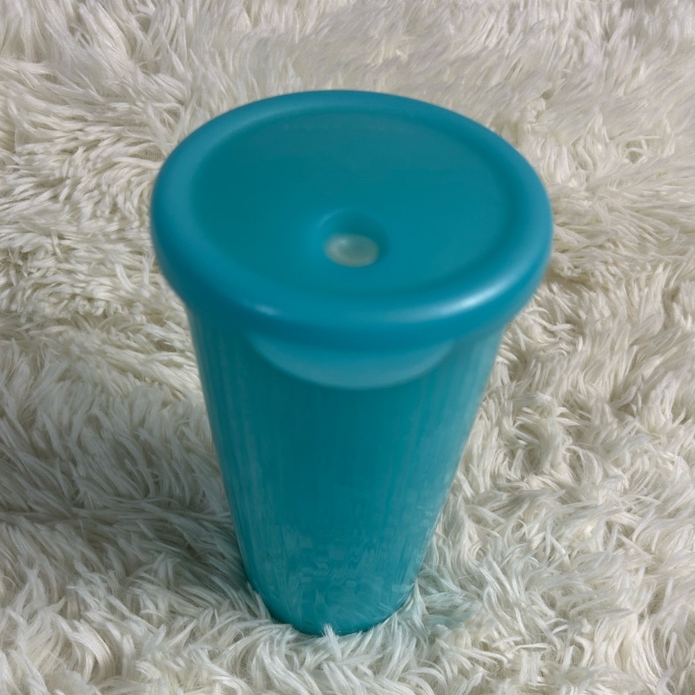 Tupperware 3329 Teal Blue Coffee & Tea Accessories